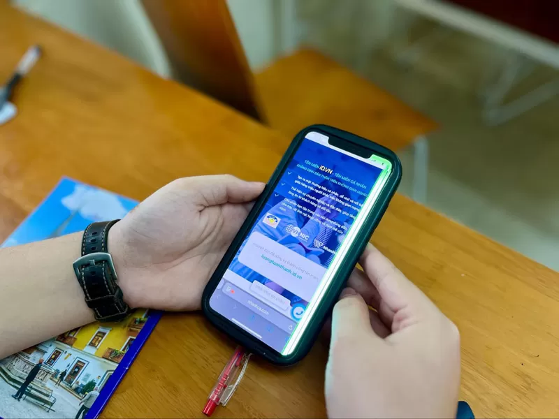 CUỘC THI “SINH VIÊN SỐ VỚI TÊN MIỀN .ID.VN